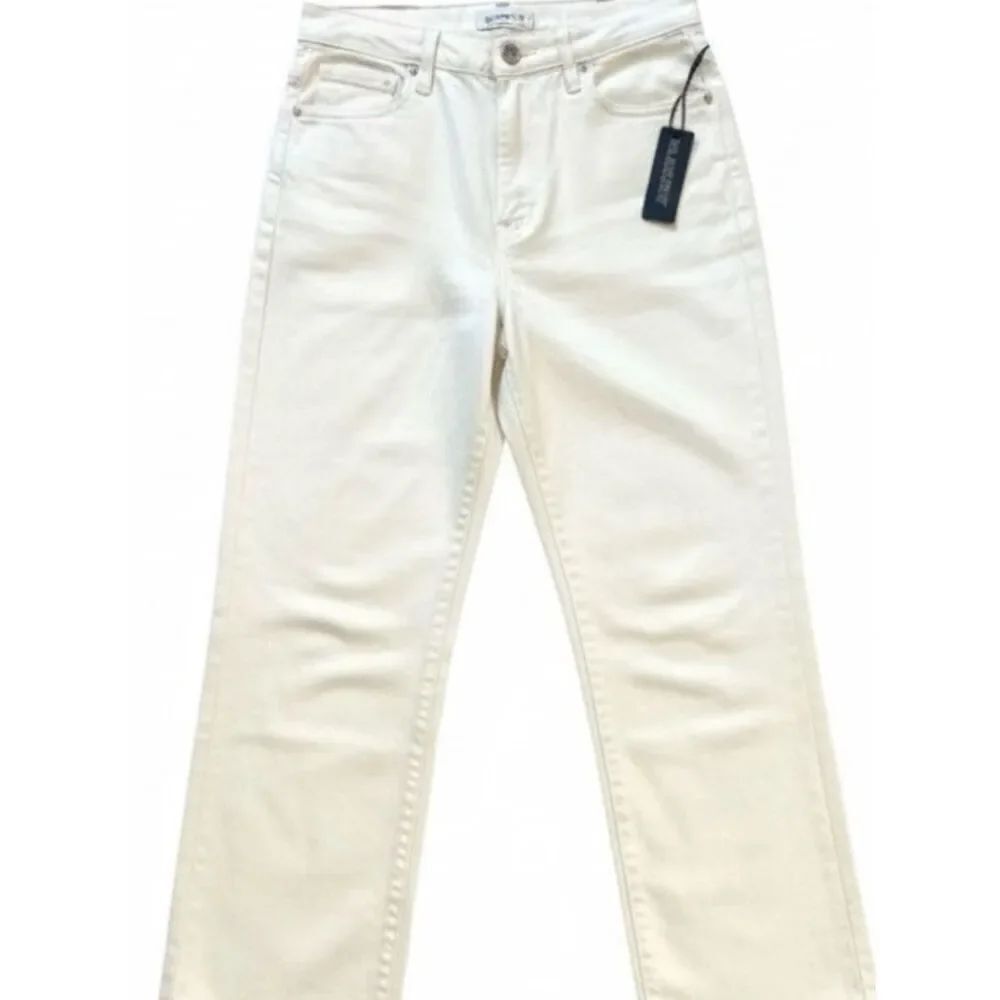 BLANK NYC The Baxter Straight Leg Jeans Size: 29” Color: Ivory
